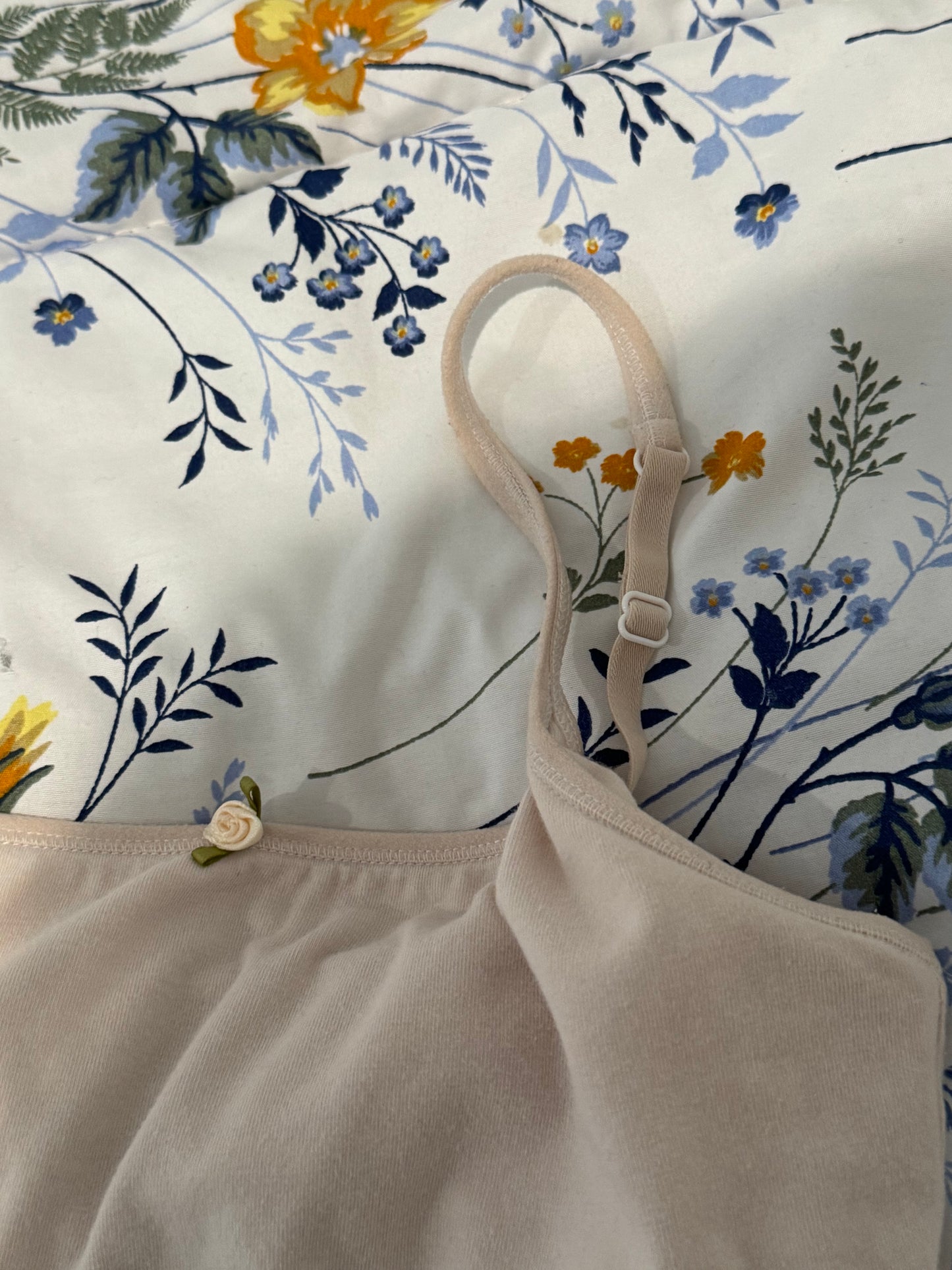 Light Pink Tank Top and Skirt Set with Flowers and Lace